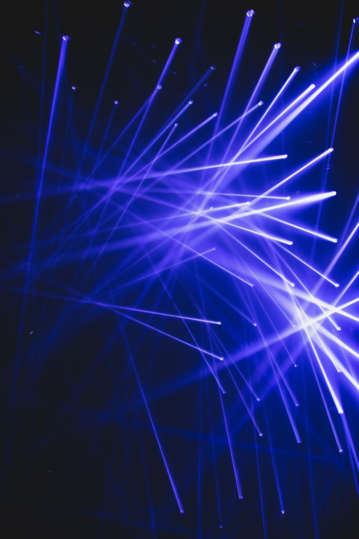 Single slit vs double slit: an optical experiment setup illustrating single-slit diffraction and double-slit interference patterns